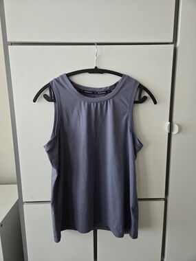 Women’s Sleeveless Tank Top - Gray Blue